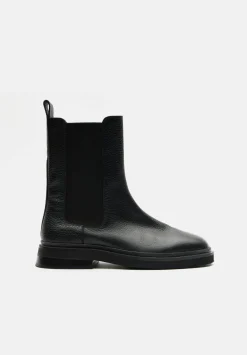 hush Boots|Aaliyah Leather Chelsea Boot Black