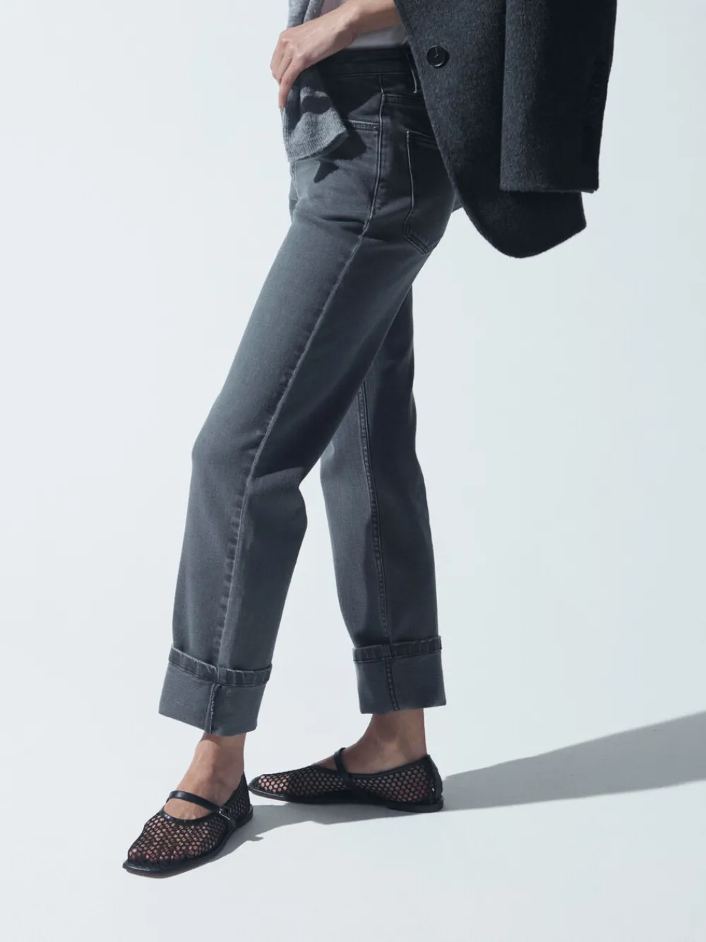 hush Jeans|Agnes Straight Leg Jeans Washed Grey