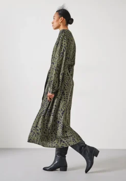 hush Dresses|Aimee Oversized Maxi Dress Khaki Mark