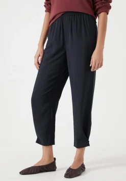 hush Trousers|Air Flow Ankle Grazer Trousers Black