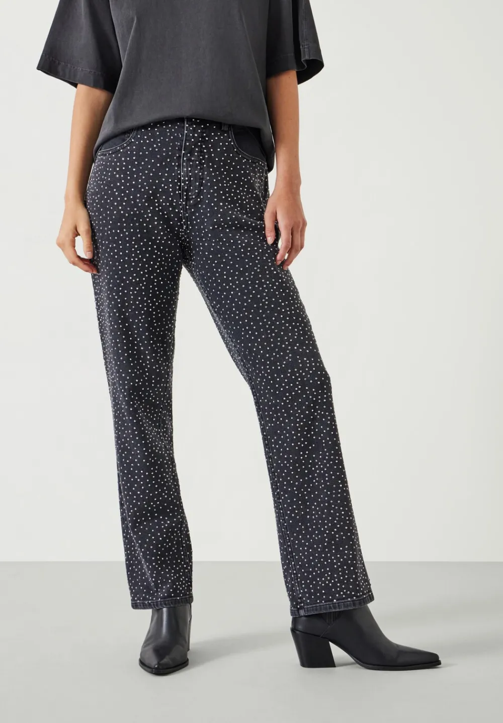 hush Jeans|Alex Slim Straight Leg Jeans with Rhinestones Washed Black