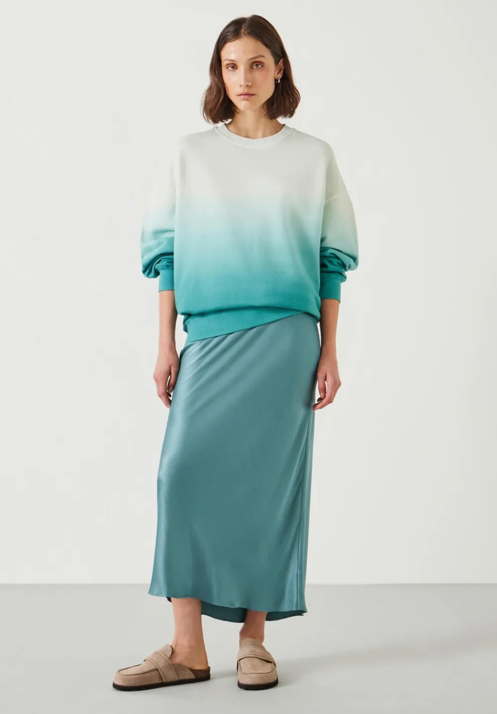 hush Skirts|Allie Satin Skirt Arctic