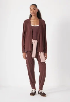 hush Tops & T-Shirts|Jumpers & Cardigans|Amie Edge to Edge Cardigan Rum Raisin