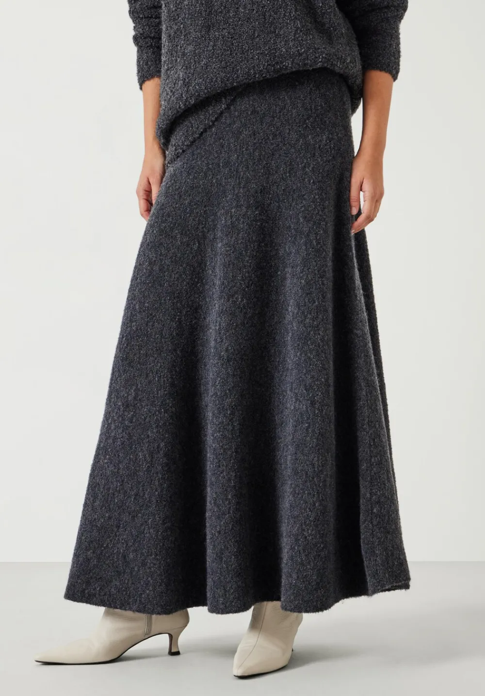 hush Skirts|Bea Boucle Knitted Midi Skirt Charcoal Marl