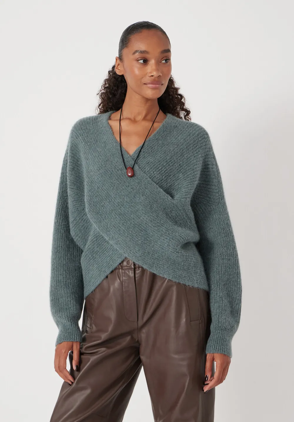 hush Jumpers & Cardigans|Betty Wool Blend Jumper Sage Green