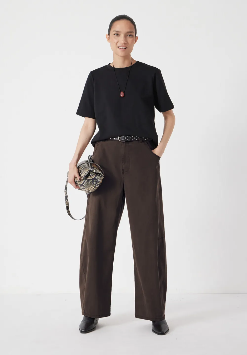 hush Trousers|Bree Horseshoe Barrel Leg Trouser Chocolate brown