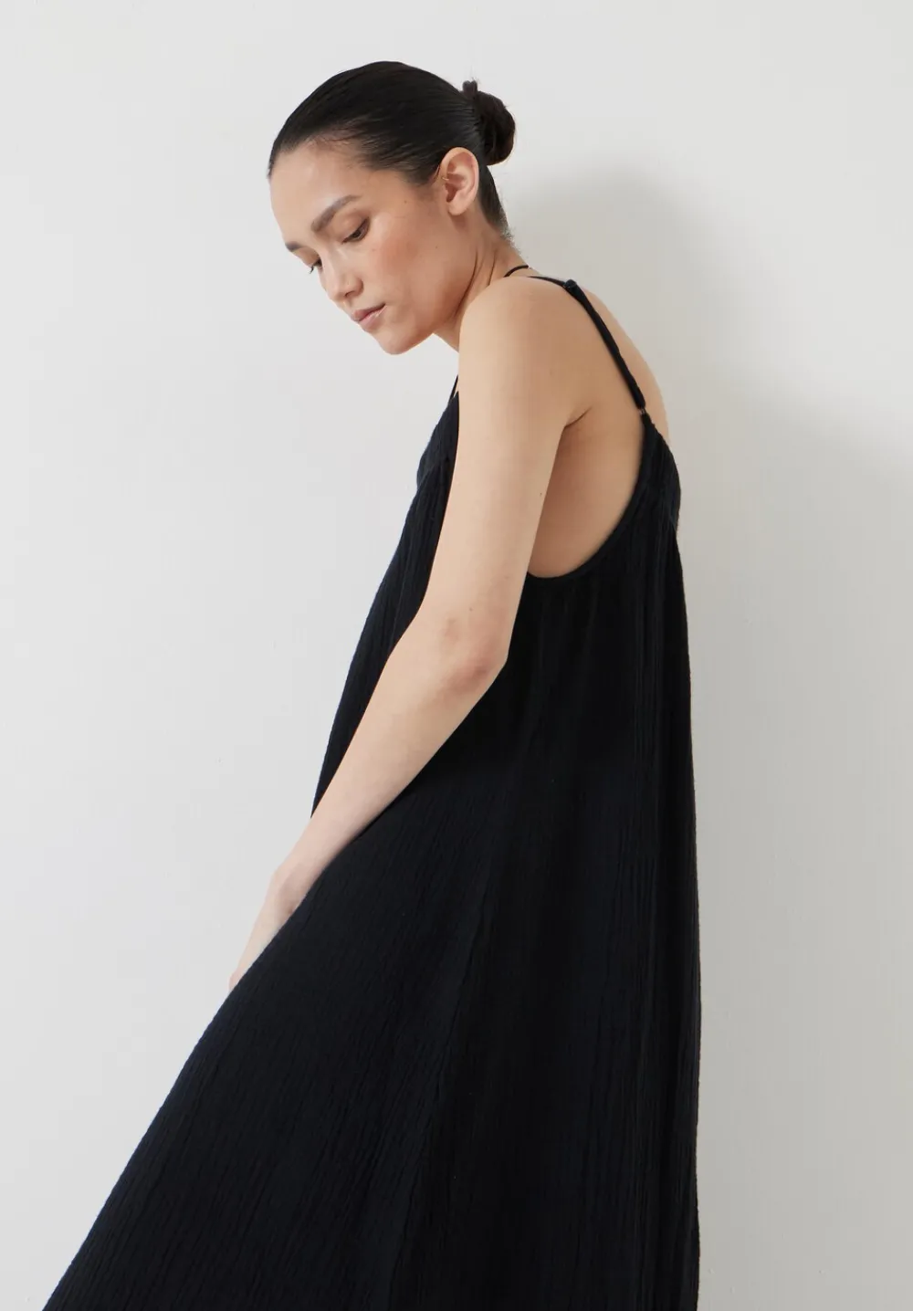 hush Dresses|Carmen Cotton Gauze Midi Dress Black