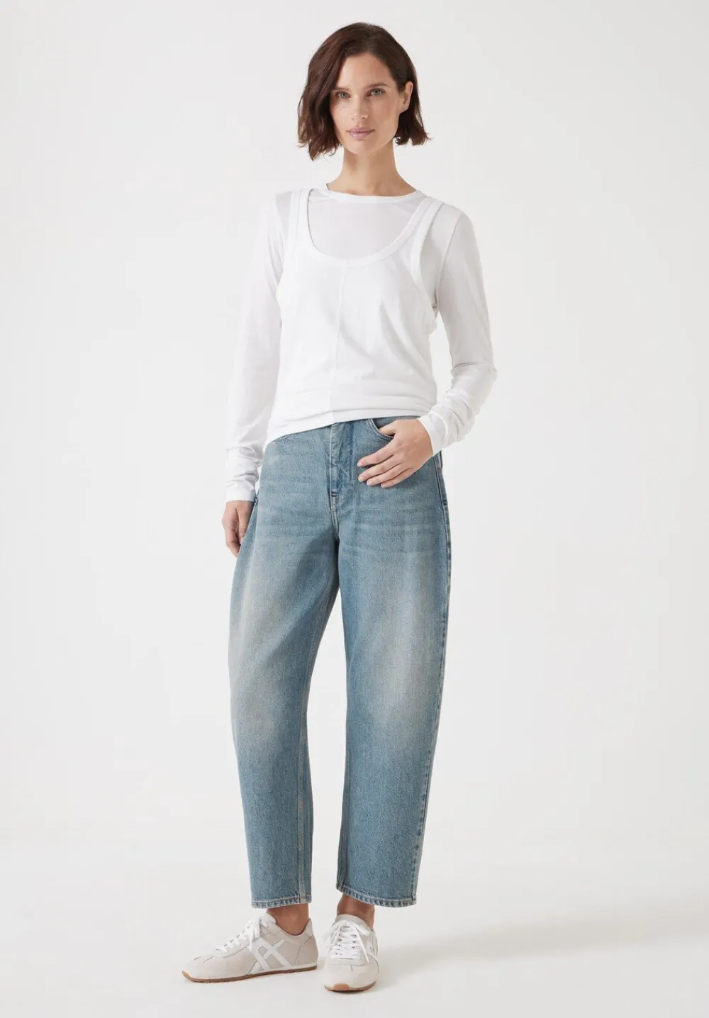 hush Jeans|Trousers|Cordelia Barrel Leg Jeans Light Blue Authentic