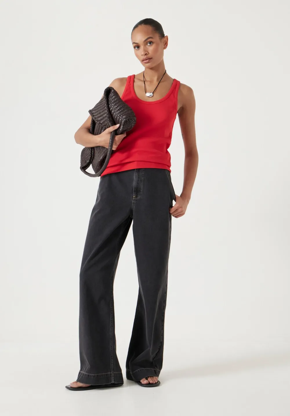 hush Jeans|Drew Wide Leg Jeans Washed Black
