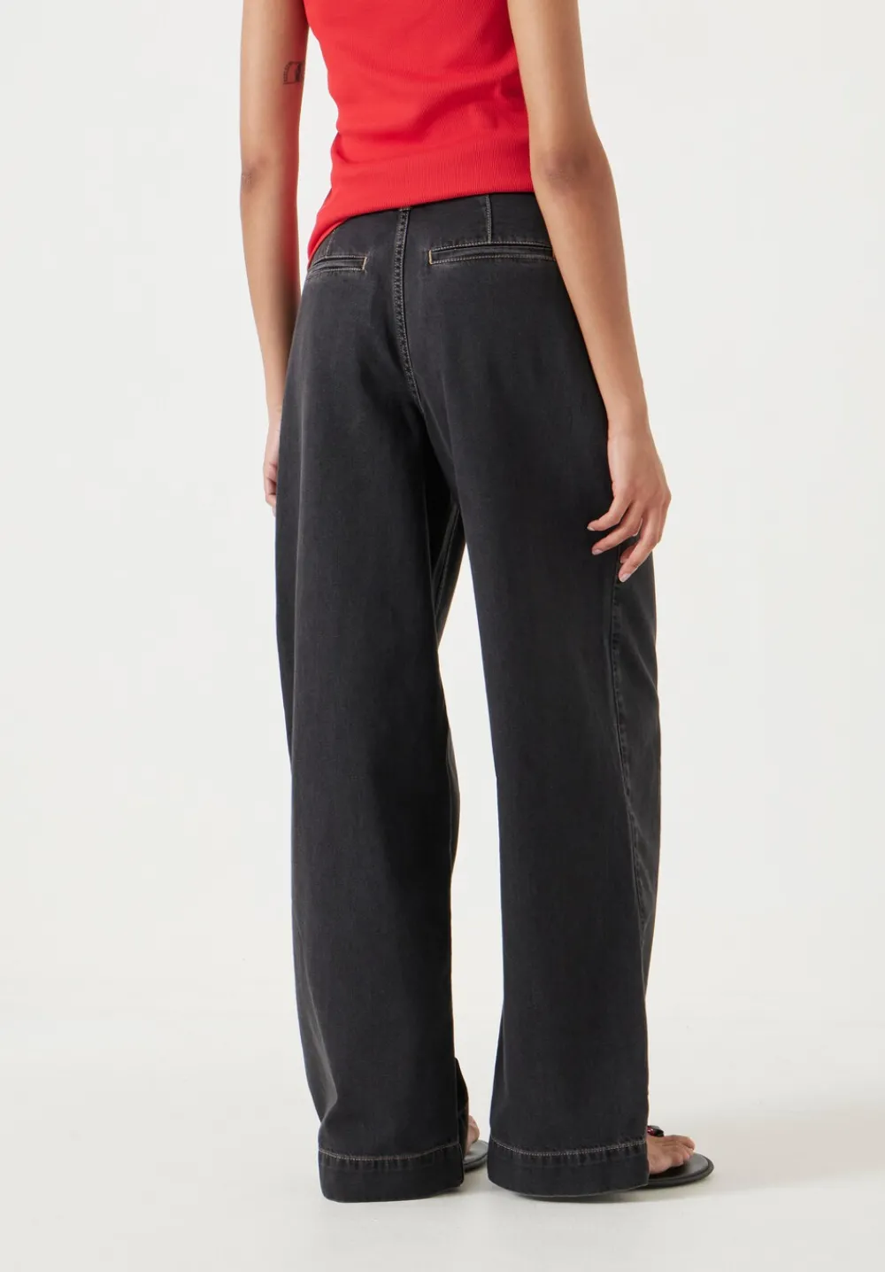 hush Jeans|Drew Wide Leg Jeans Washed Black