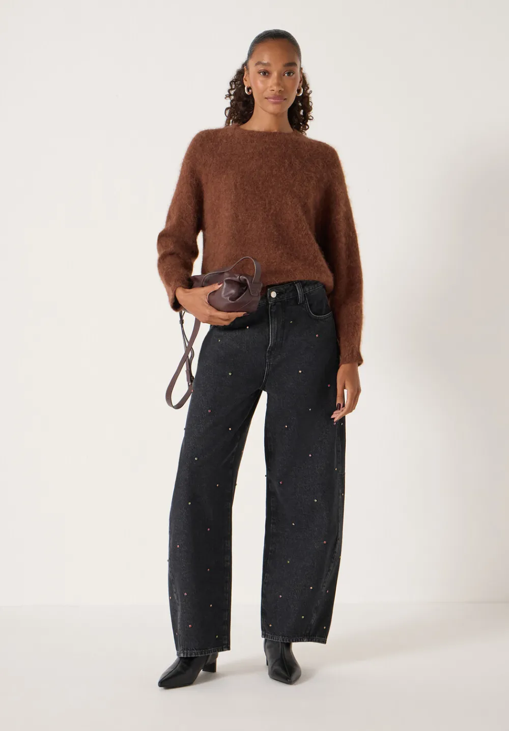 hush Jeans|Embellished Bree Barrel Leg Jeans Washed BlackWashed Black