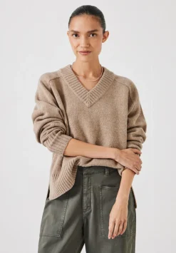 hush Jumpers & Cardigans|Erica Merino Wool V Neck Jumper Light Beige
