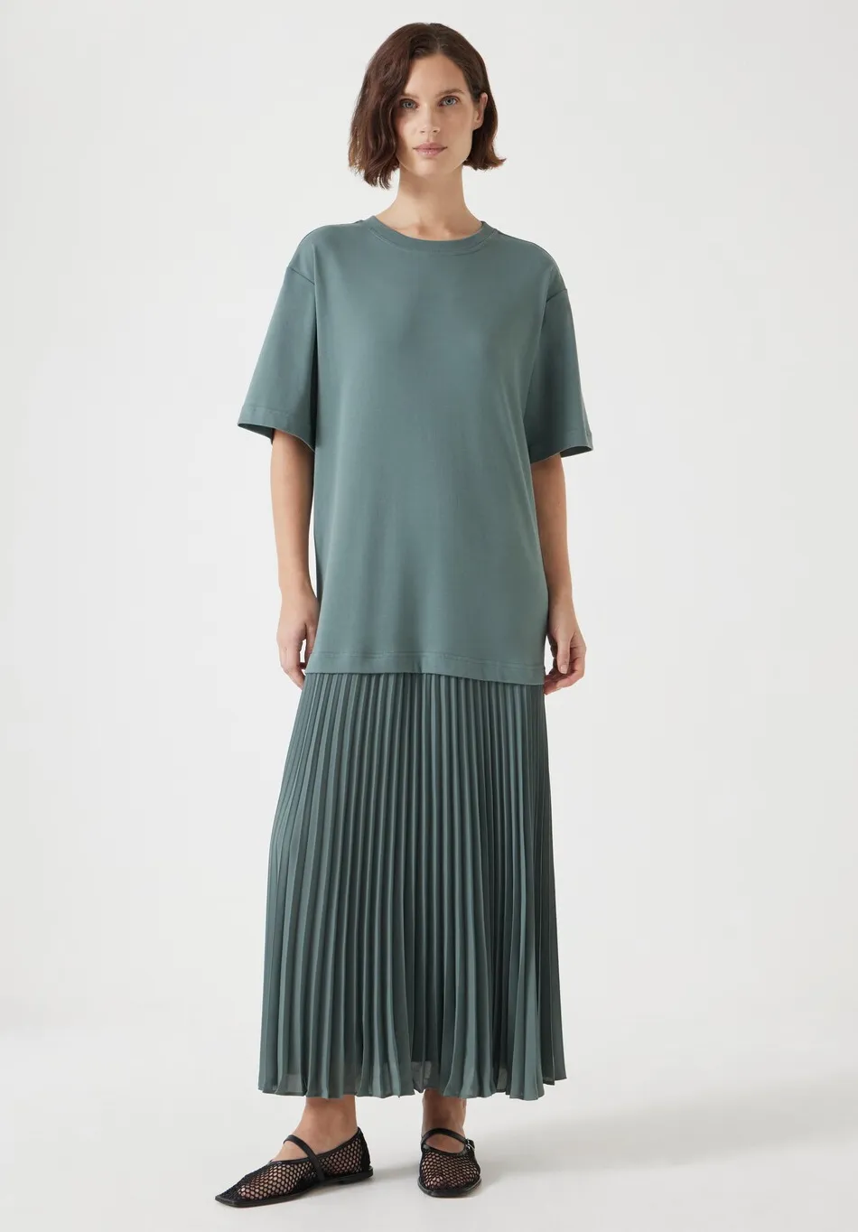 hush Jeans|Dresses|Esme Short Sleeve Pleated Midi Dress Sage Green