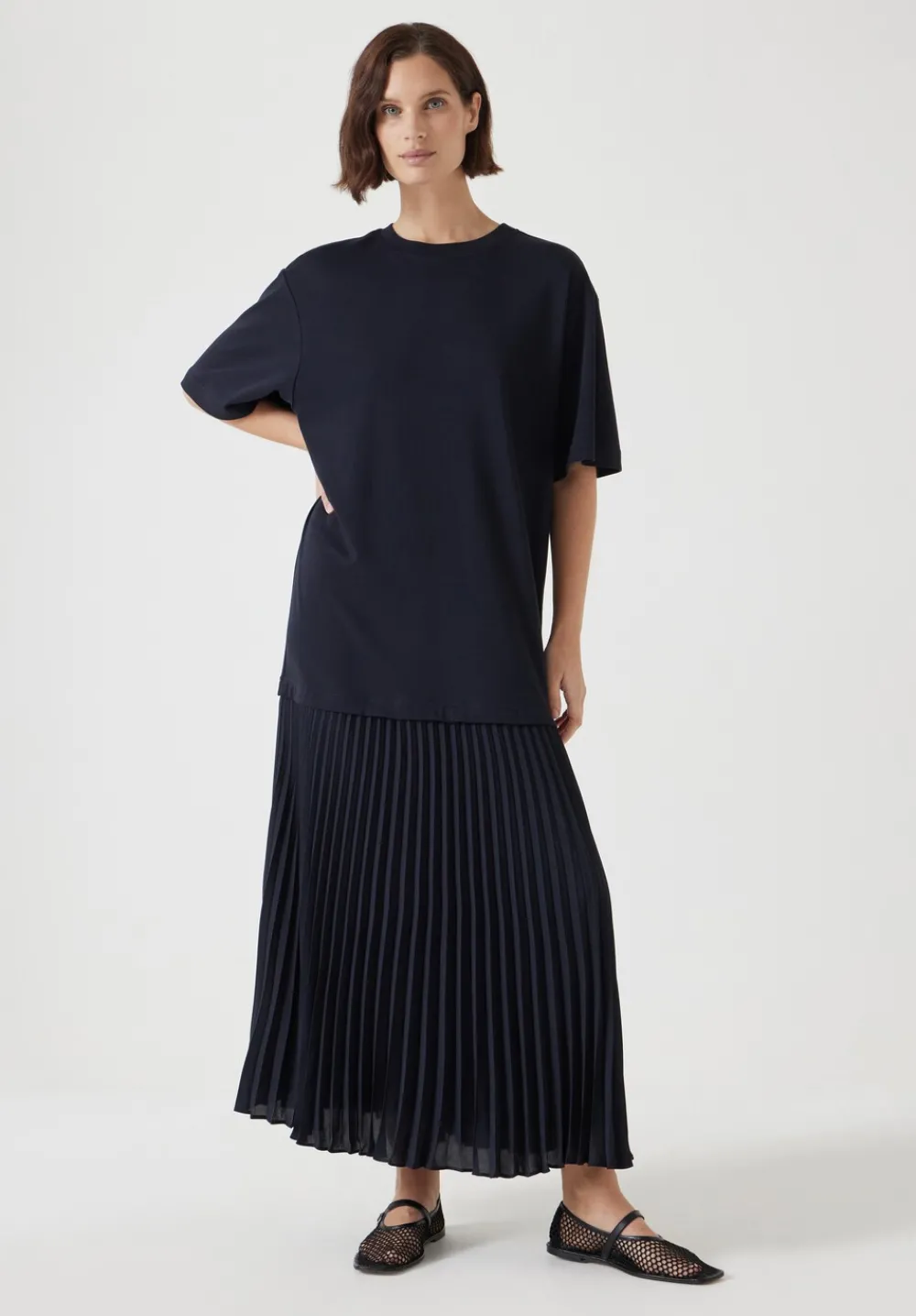 hush Jeans|Dresses|Esme Short Sleeve Pleated Midi Dress Navy