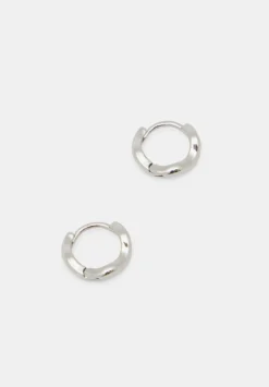 hush Jewellery|Fern Twist Huggie Earrings Silver