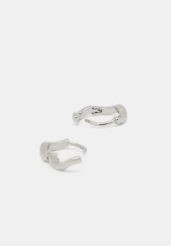 hush Jewellery|Fern Twist Huggie Earrings Silver