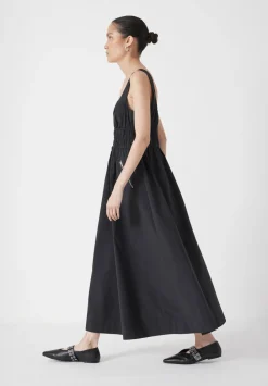 hush Dresses|Gathered Waist Midi Dress Black