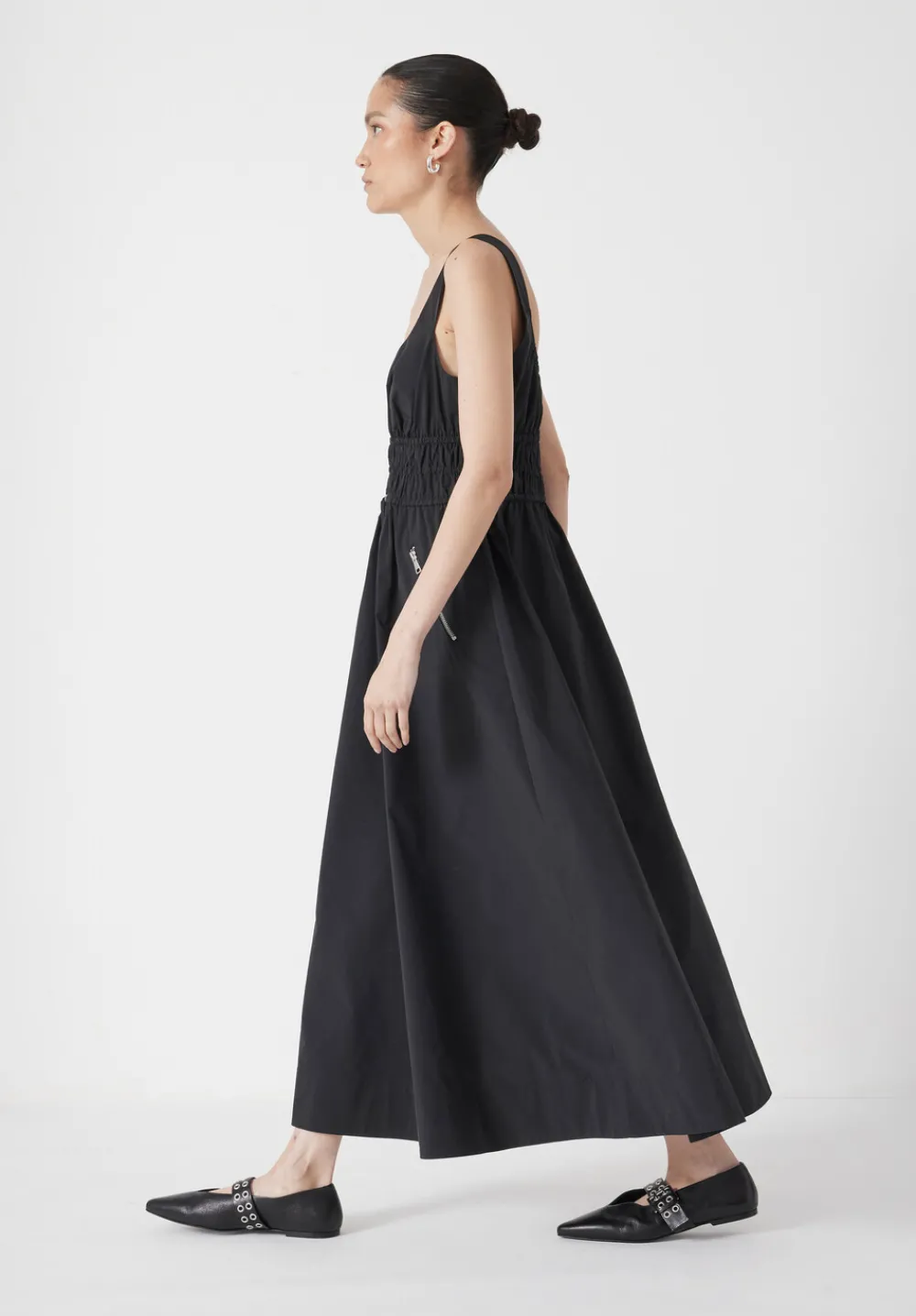 hush Dresses|Gathered Waist Midi Dress Black