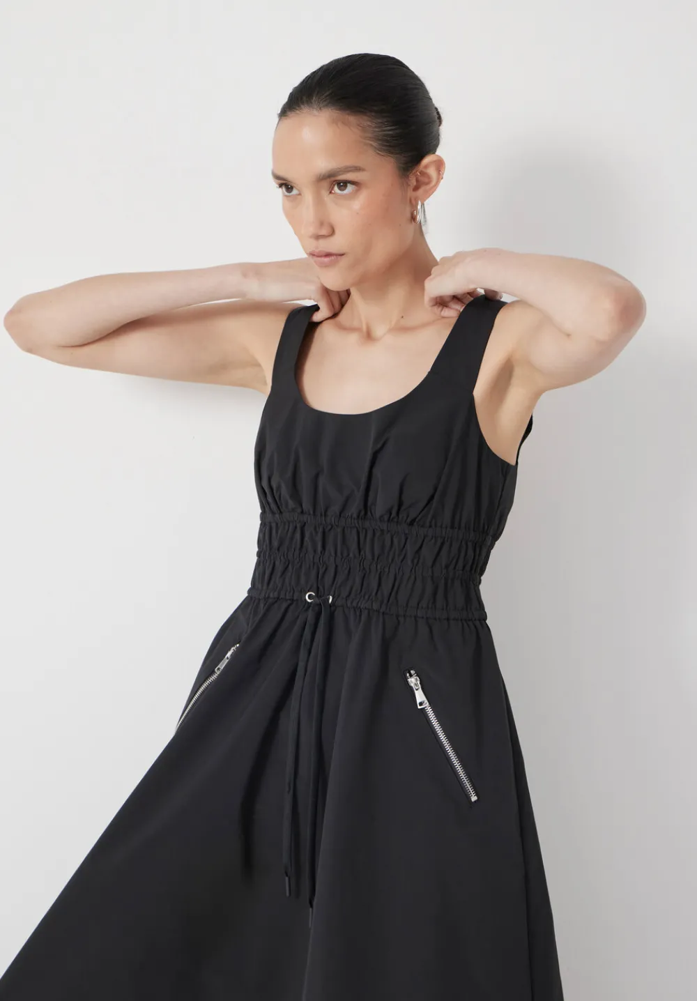hush Dresses|Gathered Waist Midi Dress Black