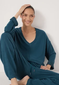 hush Tops & T-Shirts|Pyjamas & Nightwear|Gillian Supersoft V Neck Top Teal Blue