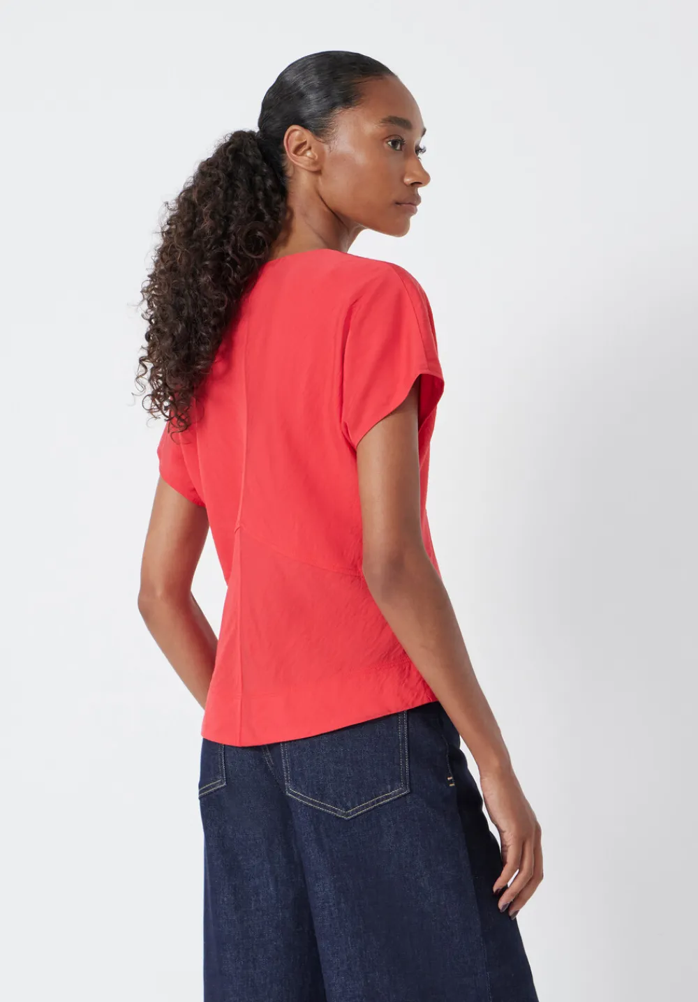 hush Tops & T-Shirts|Shirts & Blouses|Grace Air Flow Short Sleeve Top Bright Red