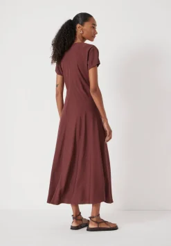 hush Dresses|Grace Air Flow V-Neck Maxi Dress Burgundy Brown