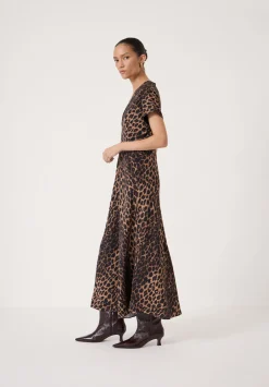 hush Dresses|Grace Air Flow V-Neck Maxi Dress Soft Leopard
