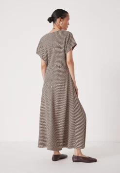hush Dresses|Grace Jersey Gingham Check V-Neck Maxi Dress Taupe Brown