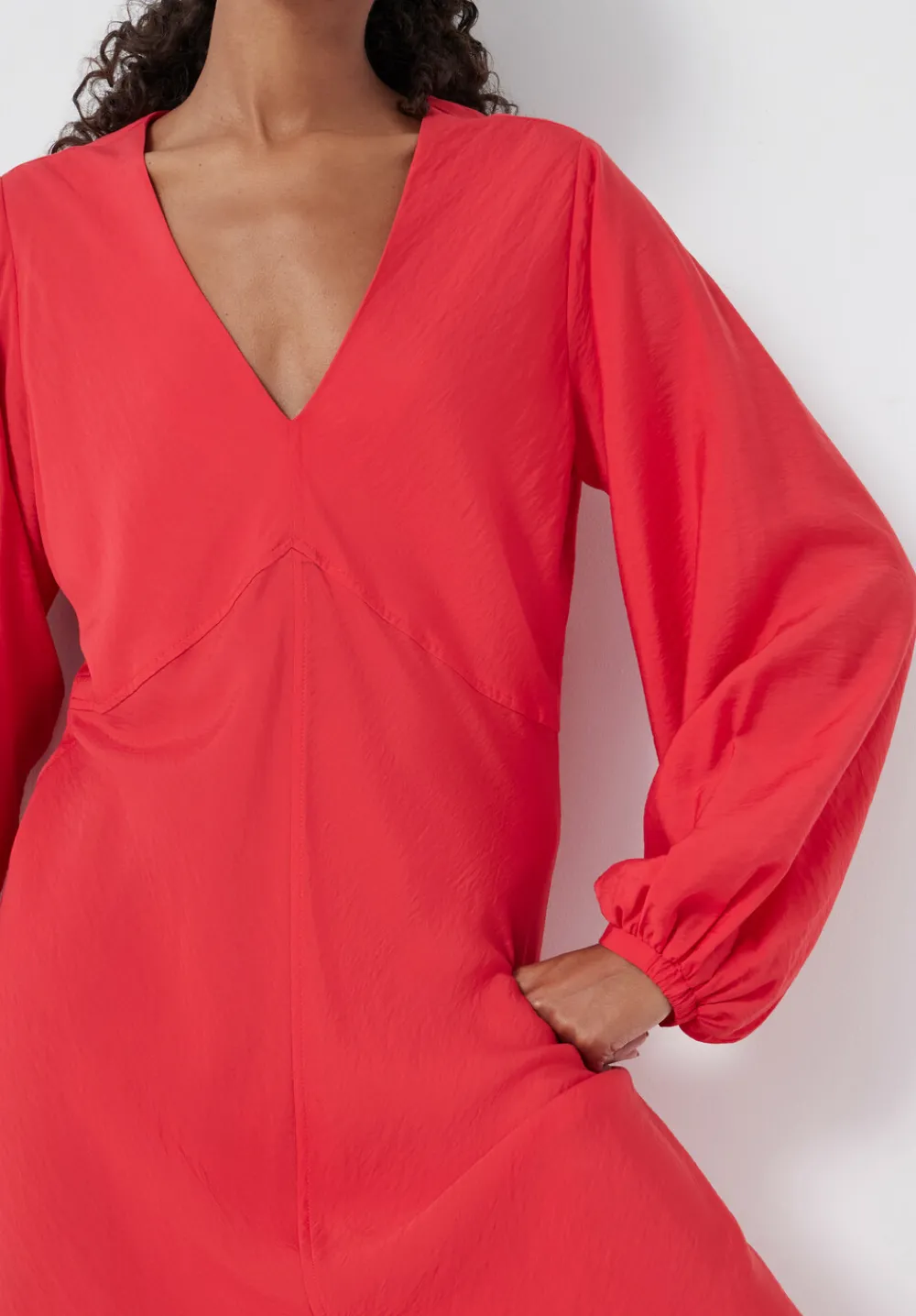 hush Dresses|Grace V-Neck Long Sleeve Dress Bright Red