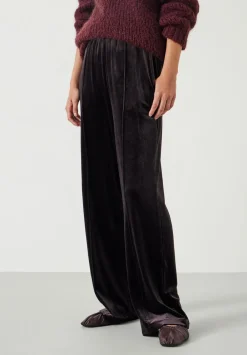 hush Joggers & Leggings|Harrison Velvet Pintuck Joggers Raisin Brown