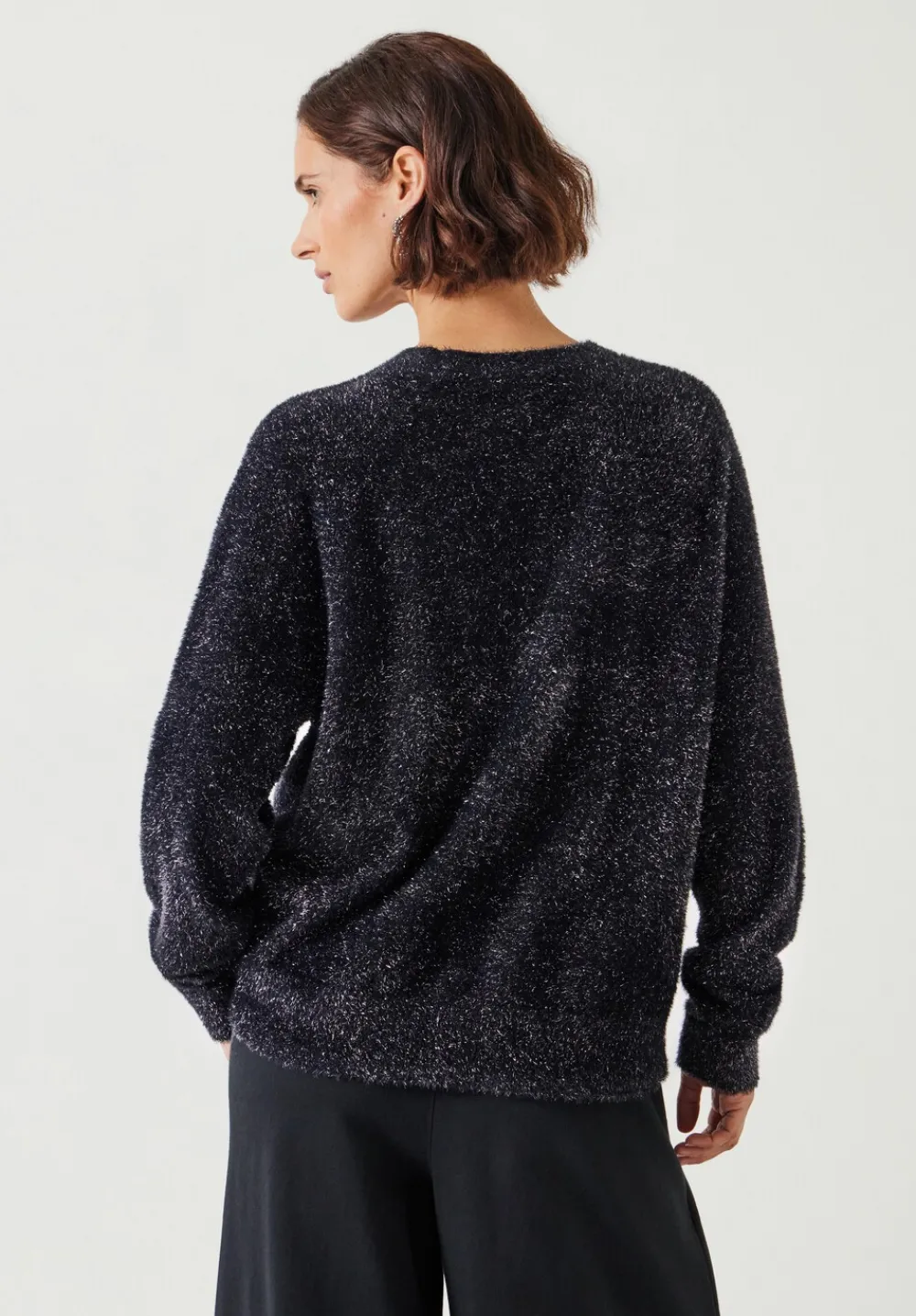 hush Jumpers & Cardigans|Jaime Metallic Tinsel Crew Neck Jumper Black/Silver Metallic