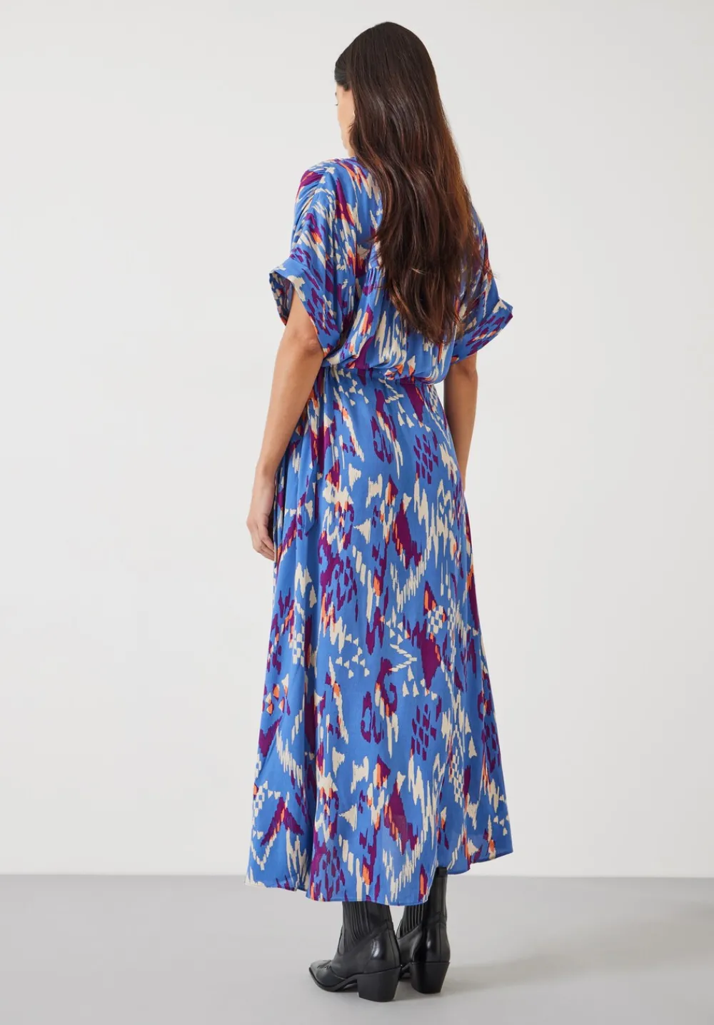hush Dresses|Keisha Relaxed Maxi Shirt Dress Irregular Ikat Blue