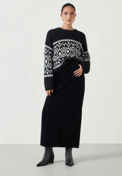 hush Jumpers & Cardigans|Kelsey Fairisle Knitted Jumper Black & Ivory