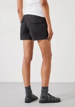 hush Shorts|Kia Washed Shorts Washed Black