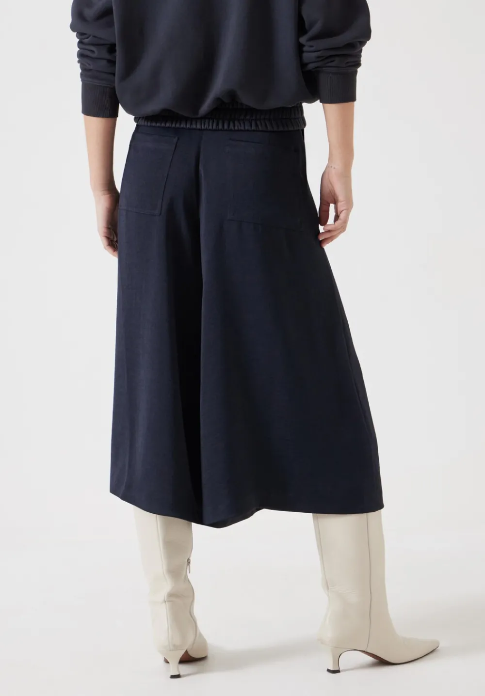 hush Trousers|Kiri Wide Culottes Navy