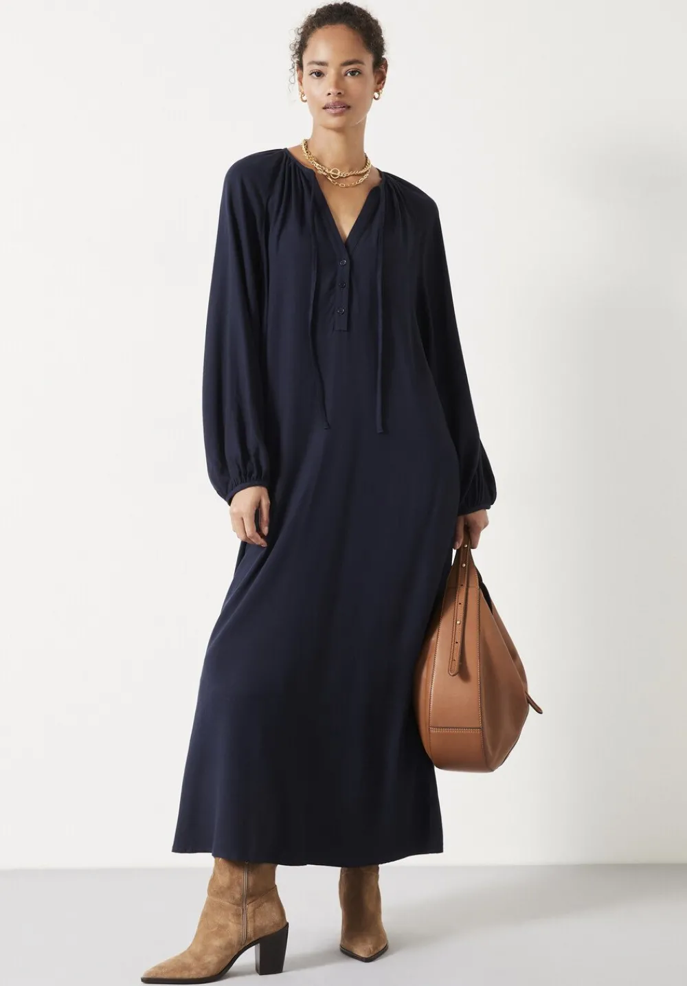 hush Dresses|Leilani Gathered Midi Dress Midnight Navy