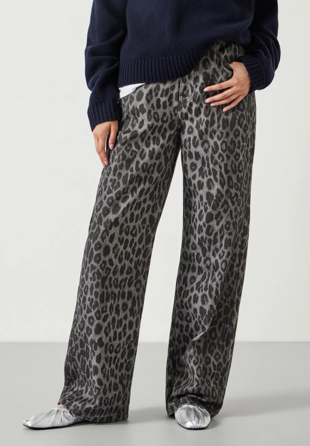 hush Jeans|Leopard Wide Leg Jeans Grey Leopard Print