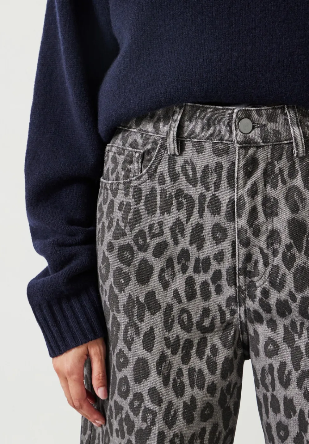 hush Jeans|Leopard Wide Leg Jeans Grey Leopard Print