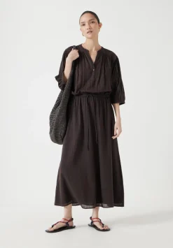 hush Dresses|Lhea Midi Dress Chocolate brown