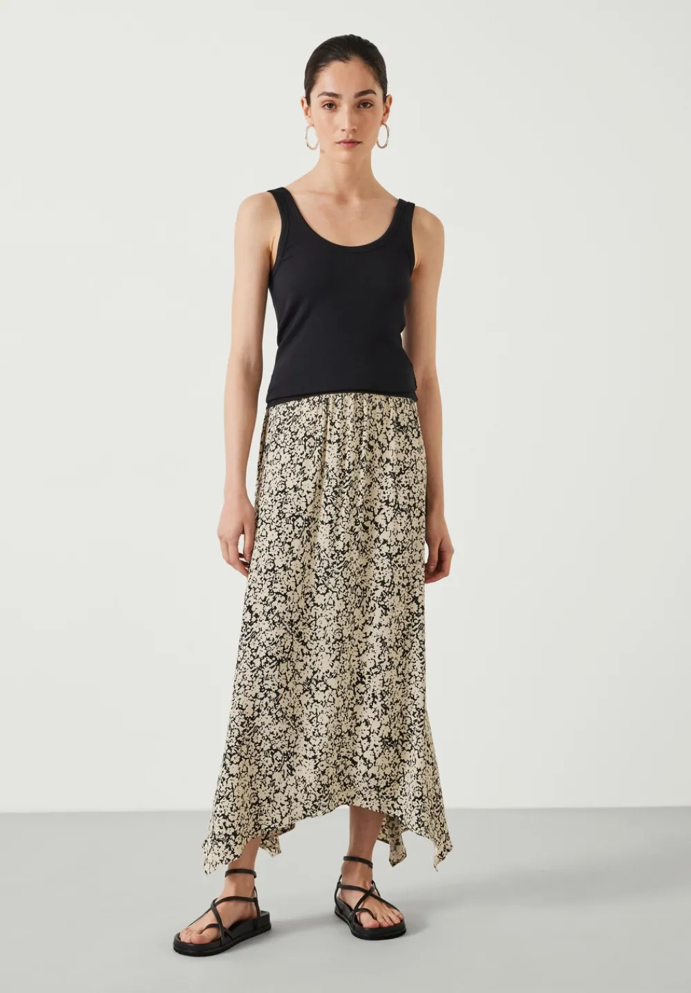 hush Skirts|Liah Maxi Skirt Silhouette Floral Neutral