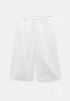 hush Shorts|Linen Blend Lya Bermuda Shorts White
