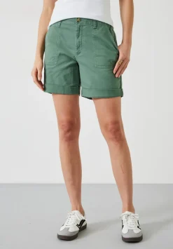 hush Shorts|Long Chino Shorts Washed Green