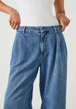 hush Jeans|Lya Pleated Wide Leg Jeans Mid Authentic Blue
