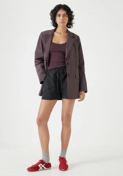hush Shorts|Margot Technical Pull On Shorts Black