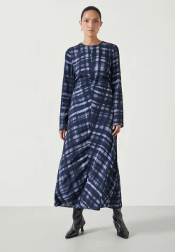 hush Dresses|Myrah Midi Dress Painted Check Navy