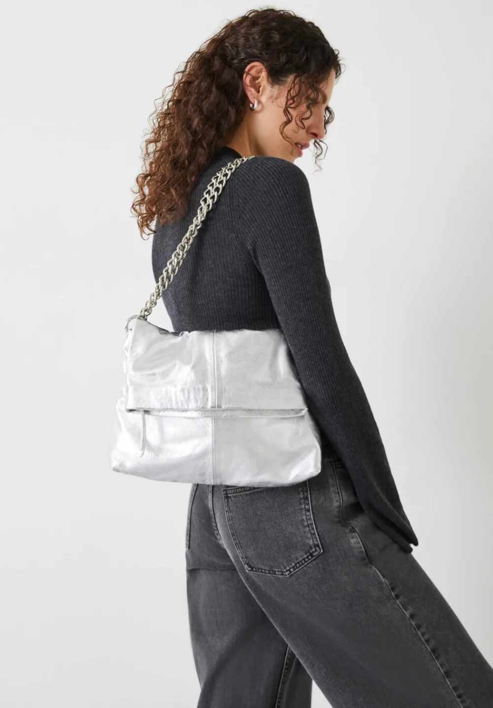hush Bags|Perrie Chain Leather Crossbody Bag Silver