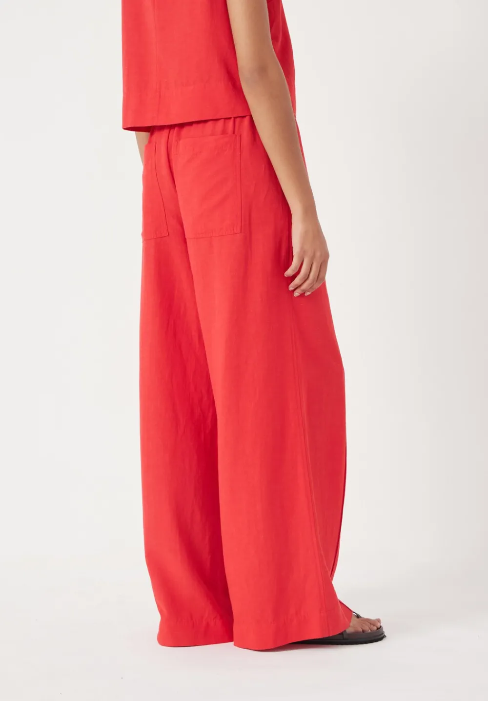 hush Trousers|Petunia Linen Blend Trouser True Red
