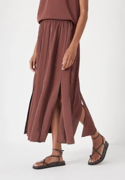 hush Skirts|Pippa Satin Pleated Skirt Burgundy Brown/Dark Navy