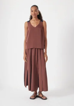 hush Tops & T-Shirts|Pippa Satin V-Neck Top Burgundy Brown