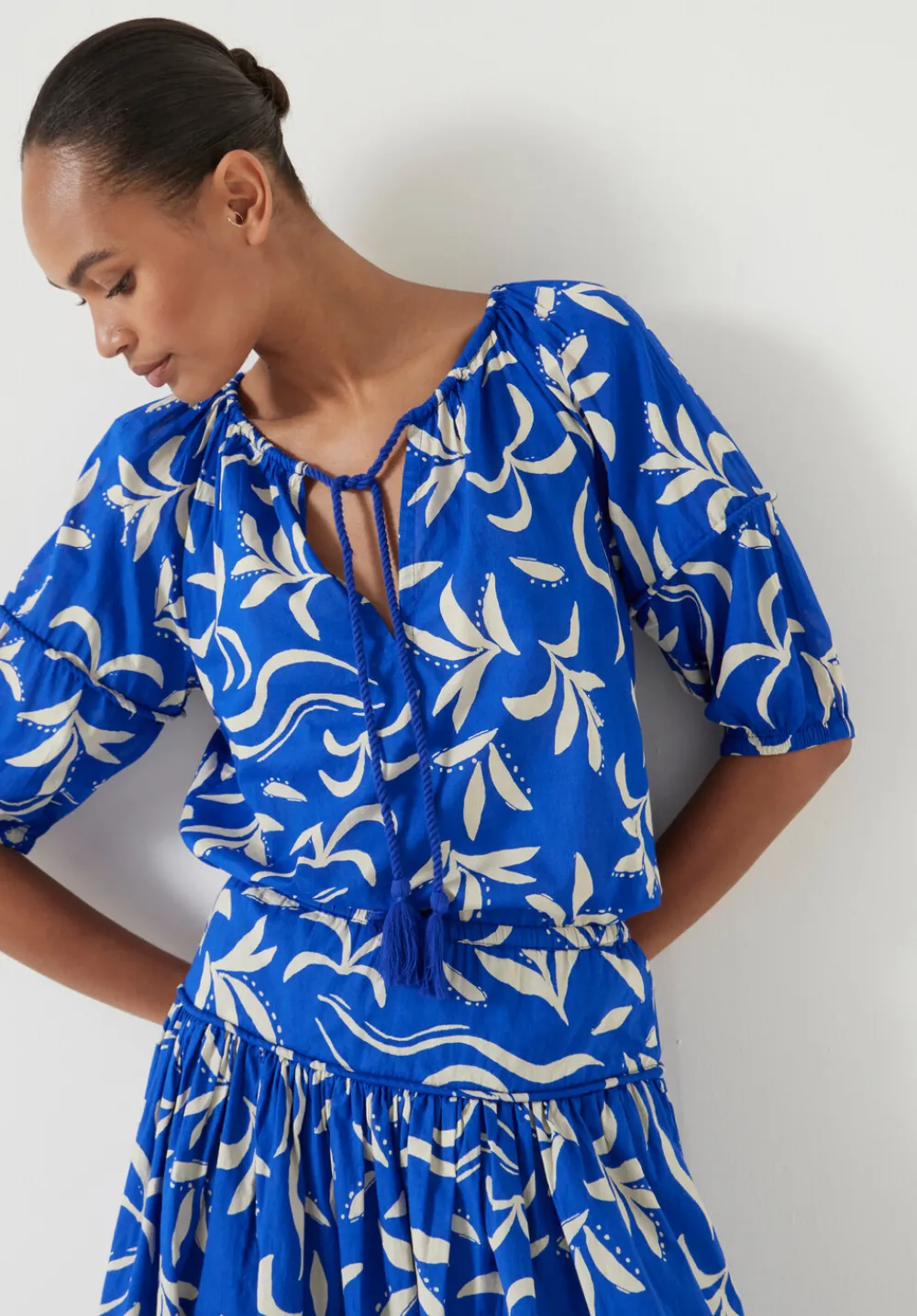 hush Tops & T-Shirts|Shirts & Blouses|Printed Cotton Balloon Sleeve Blouse Abstract Palm Blue